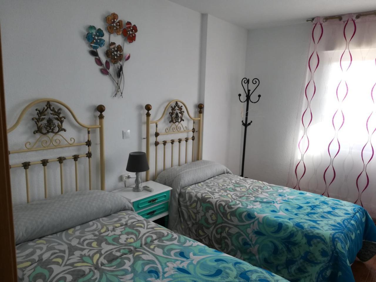 Casas Los Rosales *